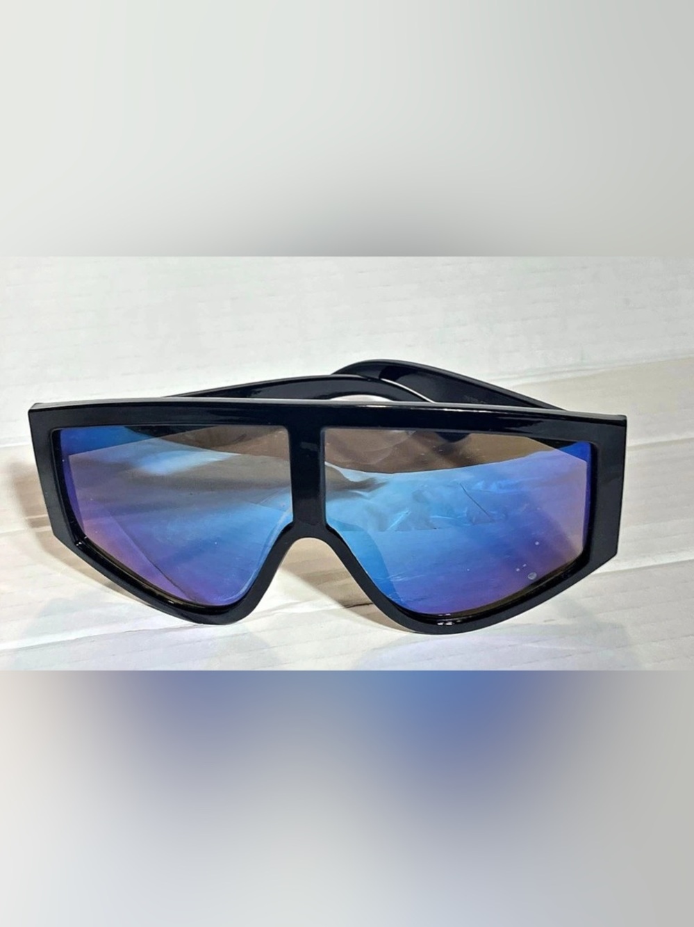 Oversized Square Sunglasses in Black & Blue Like New